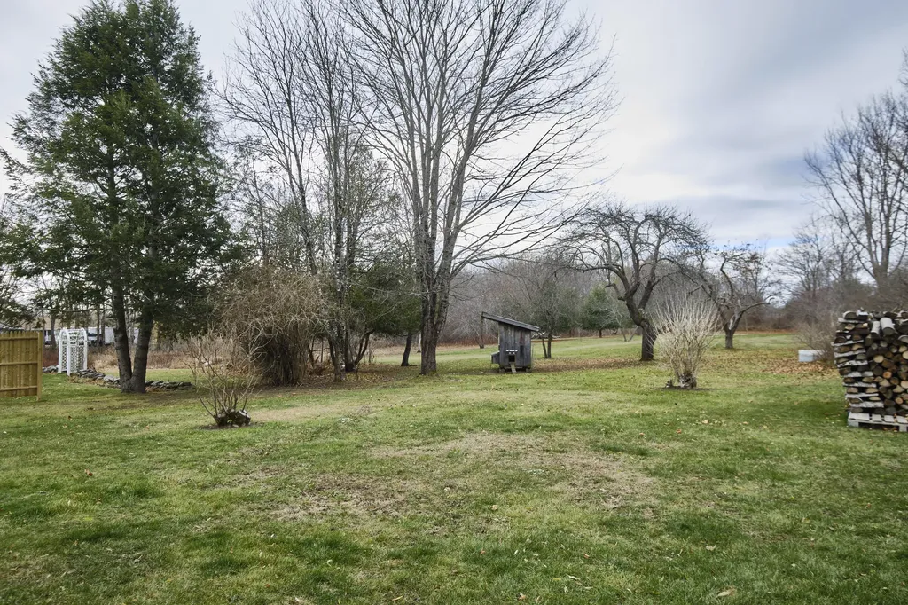 42 Erin Street Thomaston ME 04861