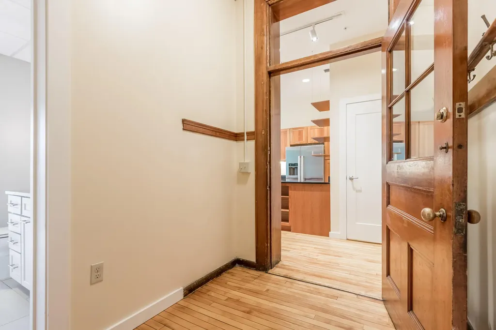 172 Falmouth Street Portland ME 04102