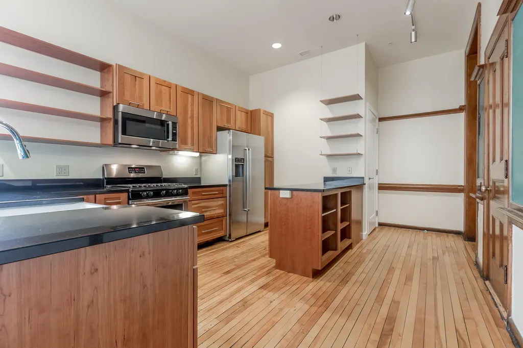 172 Falmouth Street Portland ME 04102