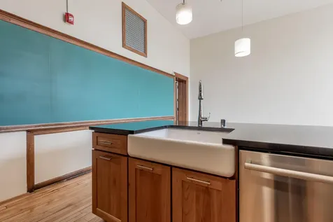 172 Falmouth Street Portland ME 04102
