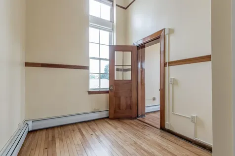 172 Falmouth Street Portland ME 04102