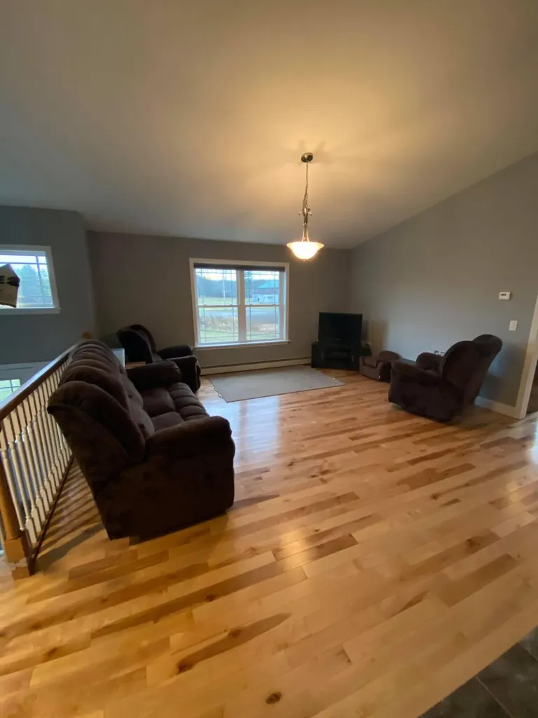 24 Cloughsdale Lane West Gardiner ME 04345