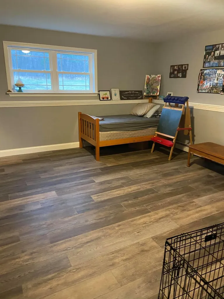 24 Cloughsdale Lane West Gardiner ME 04345