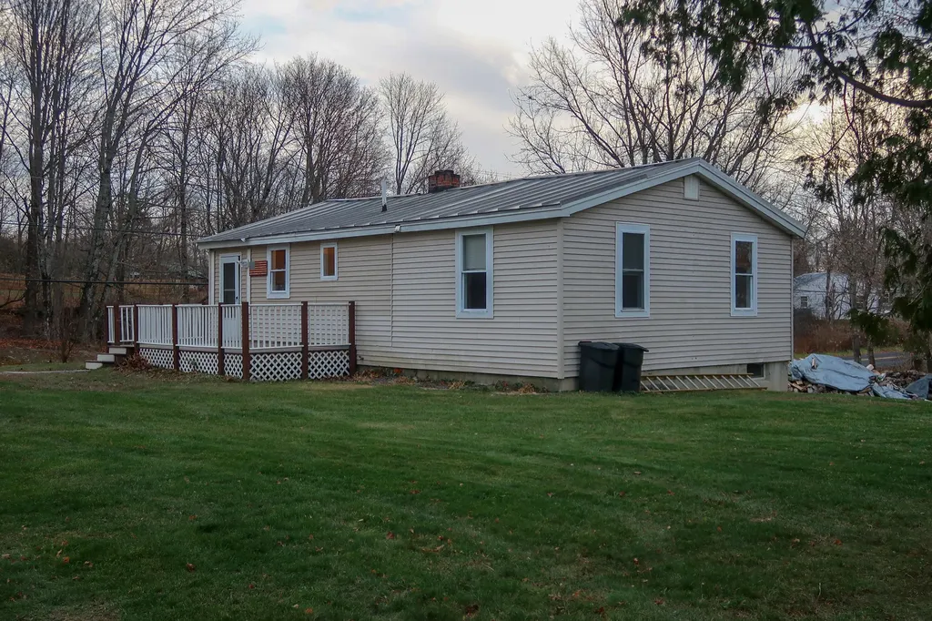 324 Dunham Road Vassalboro ME 04989