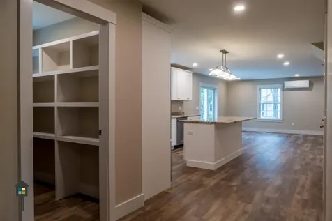 68 Somerset Place Topsham ME 04086