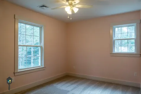 68 Somerset Place Topsham ME 04086