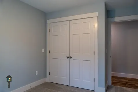 68 Somerset Place Topsham ME 04086