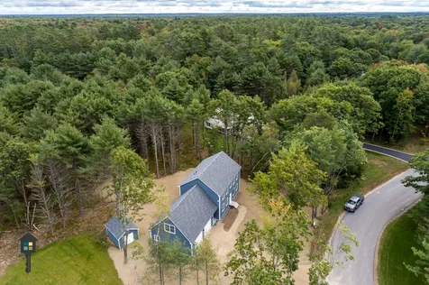 68 Somerset Place Topsham ME 04086