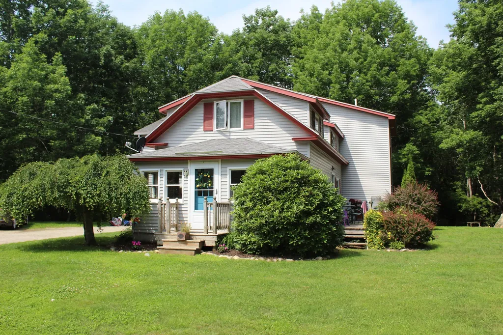 71 Deer Run Road Bowdoin ME 04287