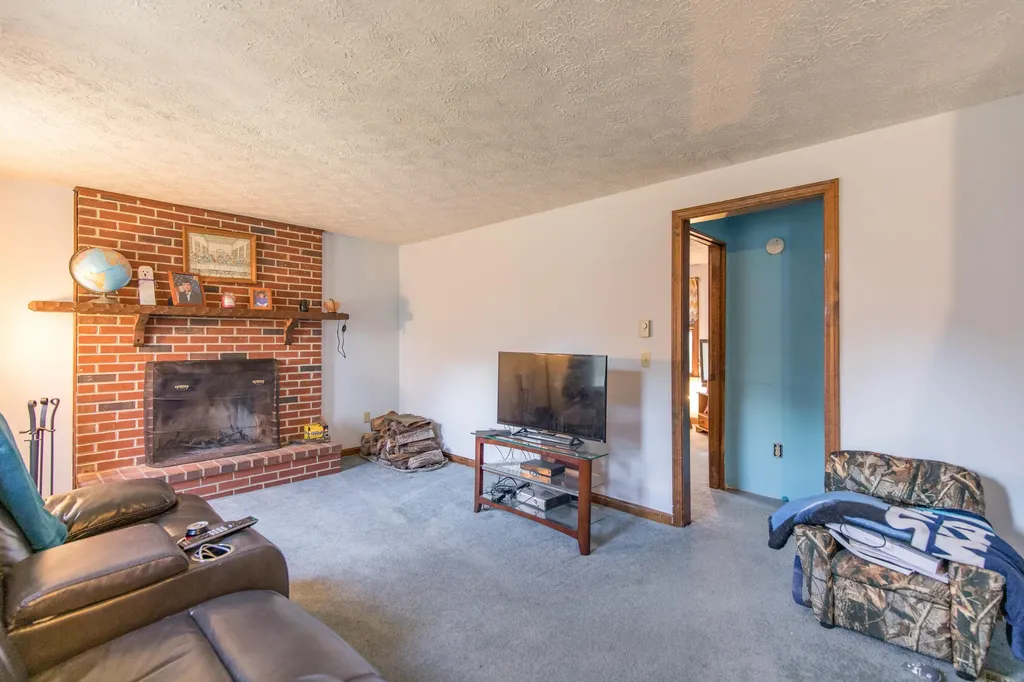 50 Pine Country Drive Buxton ME 04093
