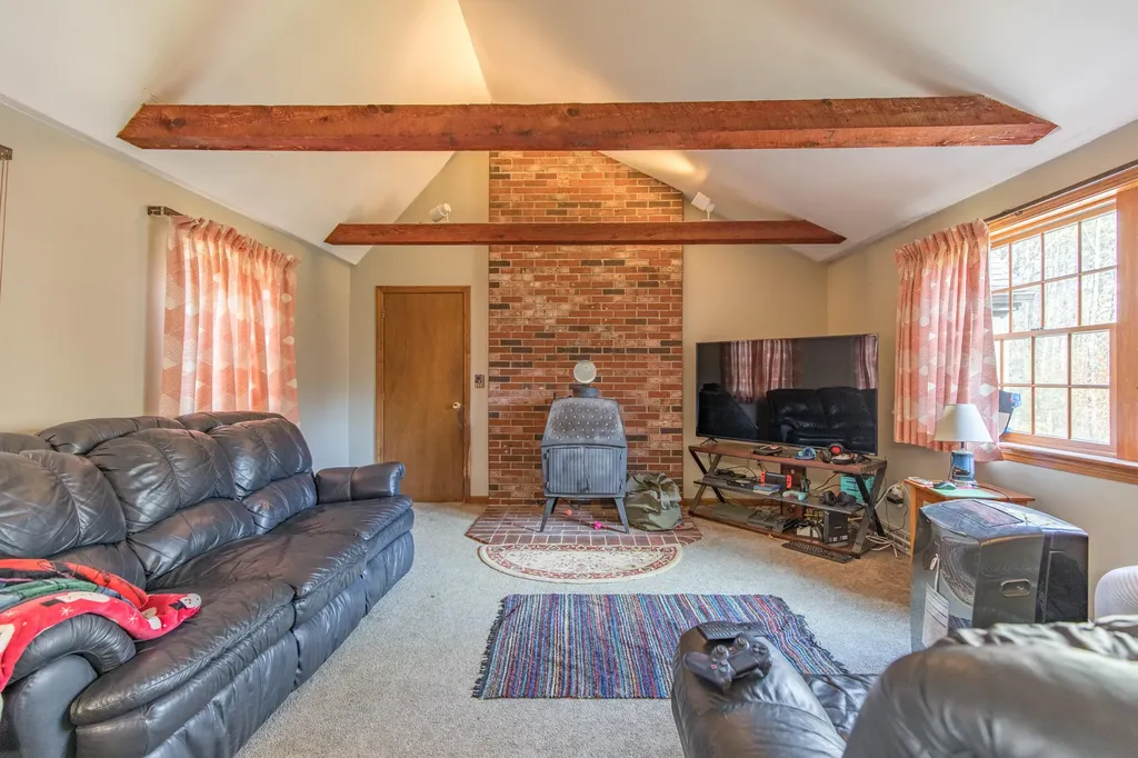 50 Pine Country Drive Buxton ME 04093