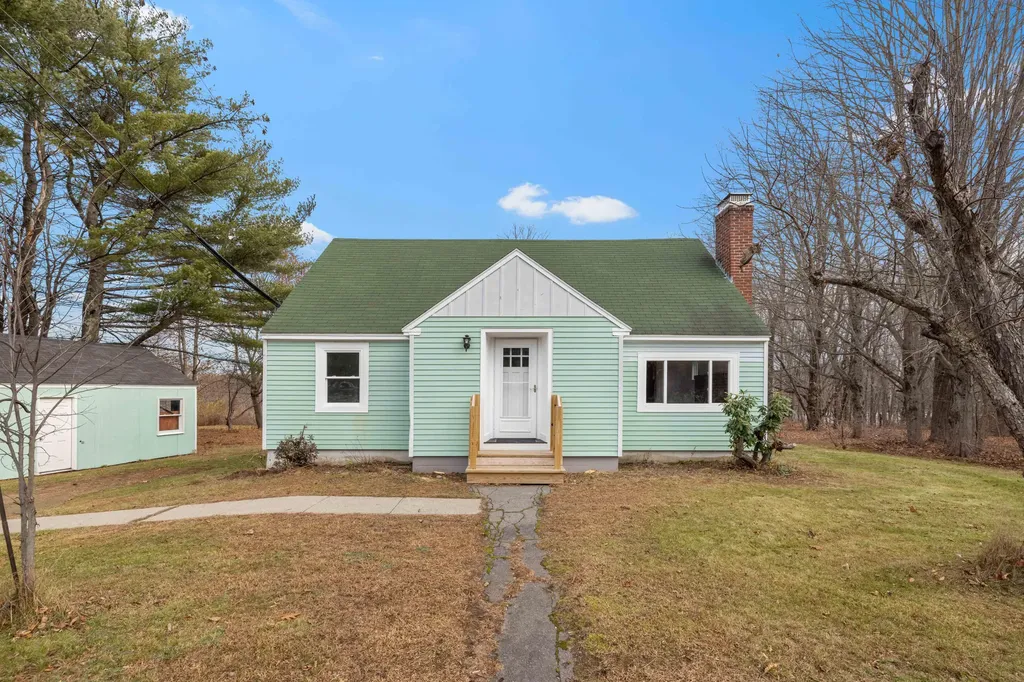 600 River Avenue Gardiner ME 04345