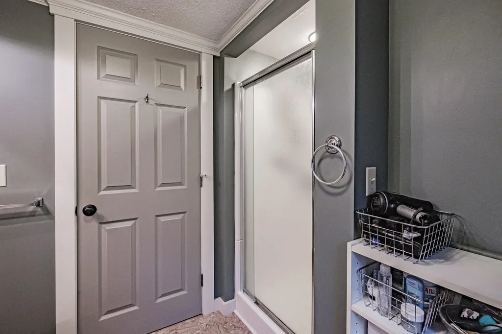 7 Old Union Road Washington ME 04574