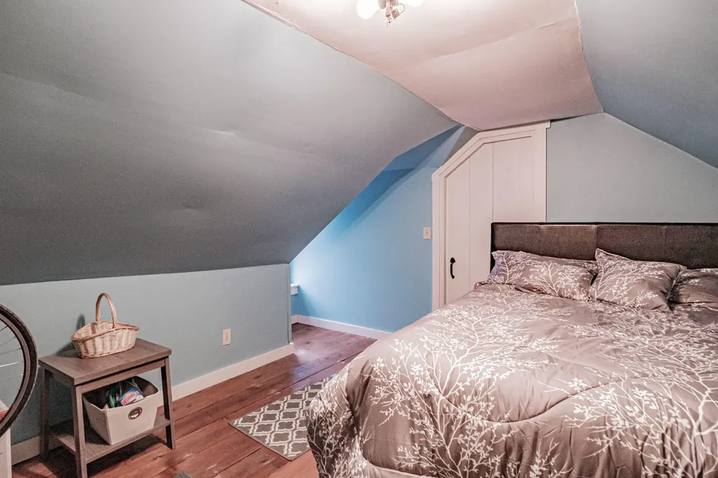 7 Old Union Road Washington ME 04574