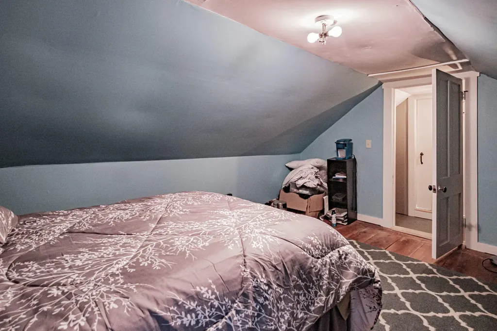 7 Old Union Road Washington ME 04574