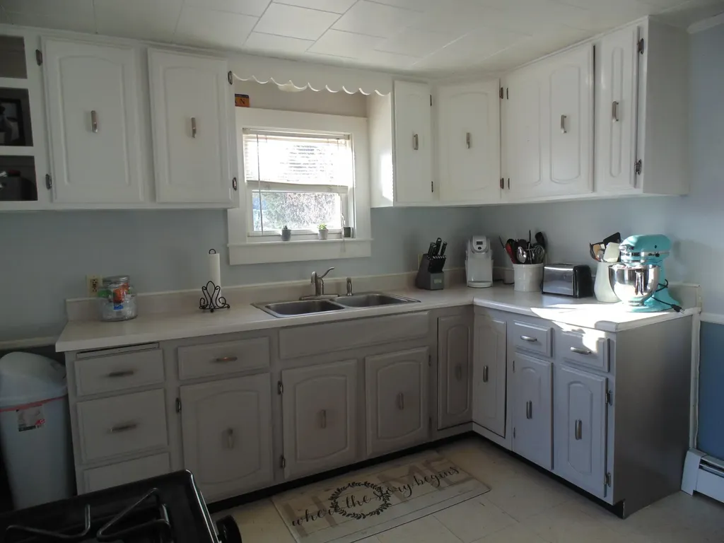 322 Grove Street Bangor ME 04401