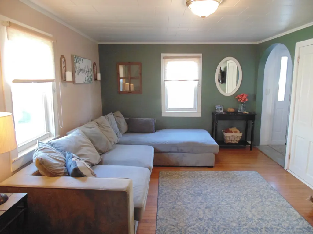322 Grove Street Bangor ME 04401
