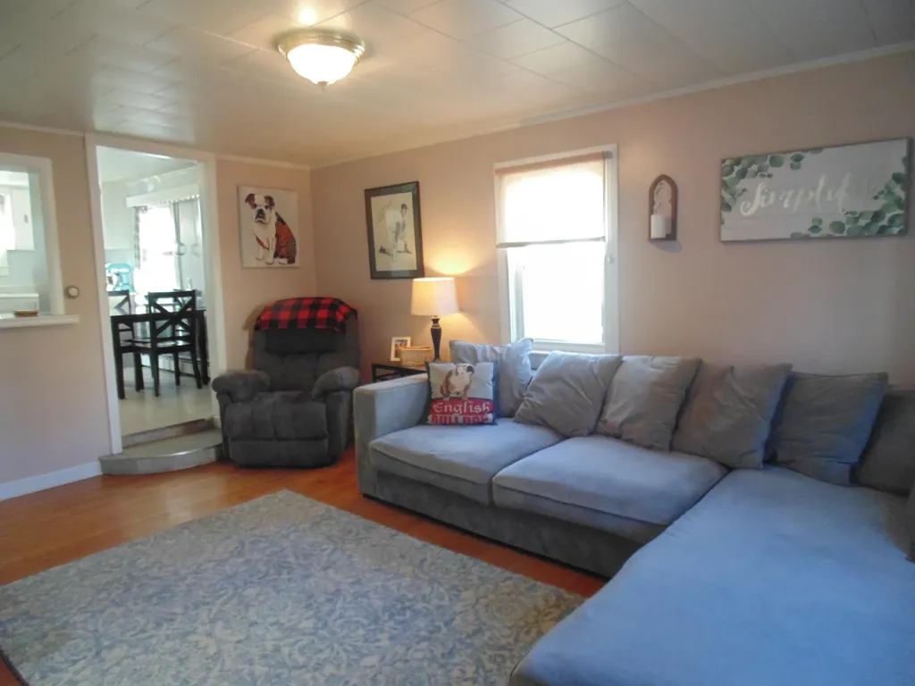 322 Grove Street Bangor ME 04401