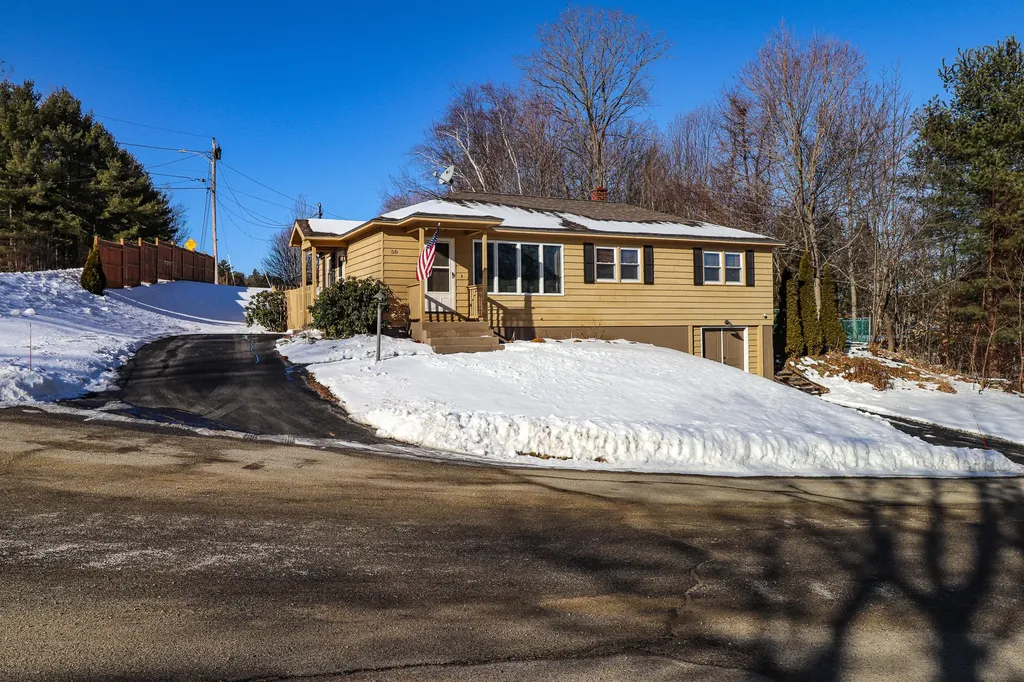 50 Androscoggin Avenue Rumford ME 04276