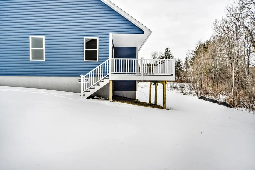 92 Fieldstone Drive Augusta ME 04330