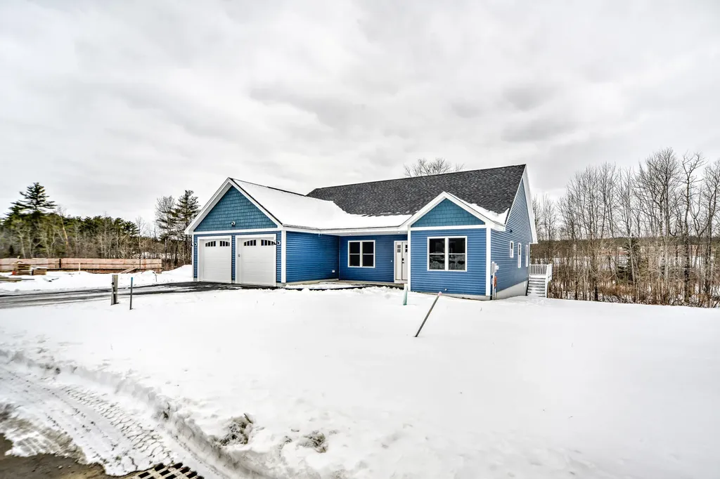 92 Fieldstone Drive Augusta ME 04330