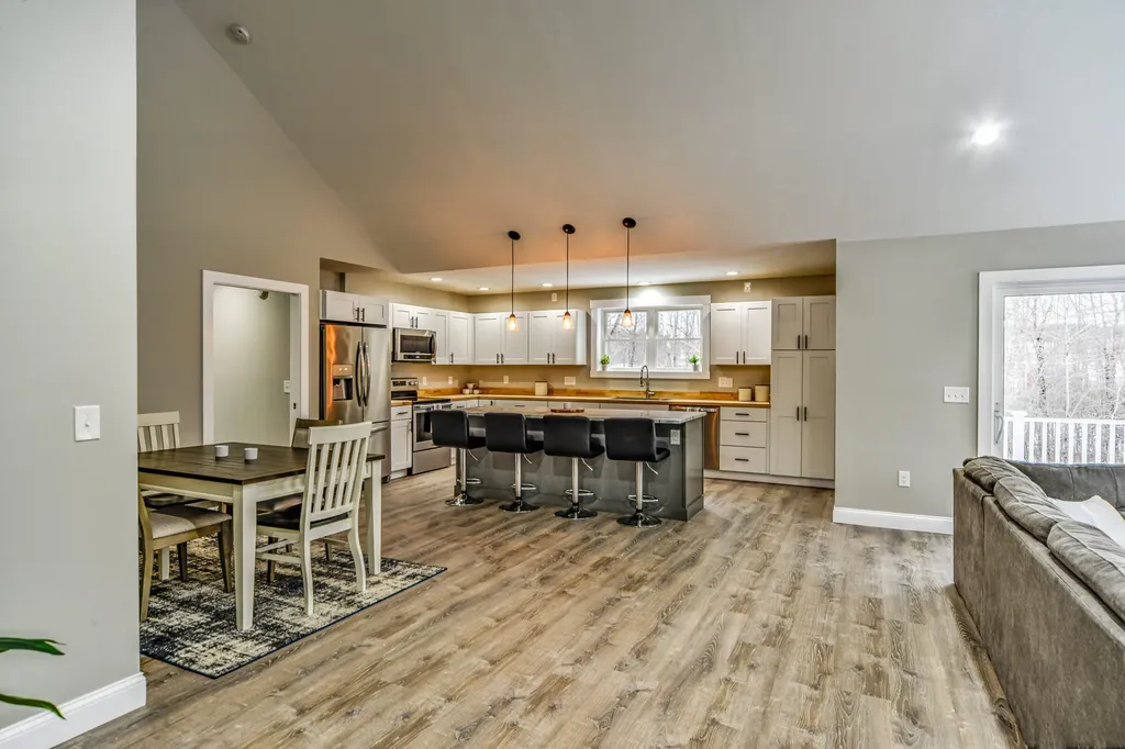 92 Fieldstone Drive Augusta ME 04330