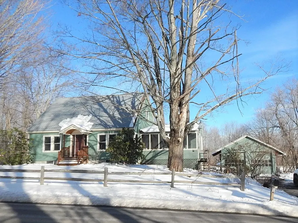 48 Academy Road Monmouth ME 04259