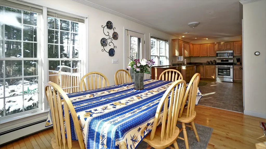 1 Twin Pond Road Topsham ME 04086