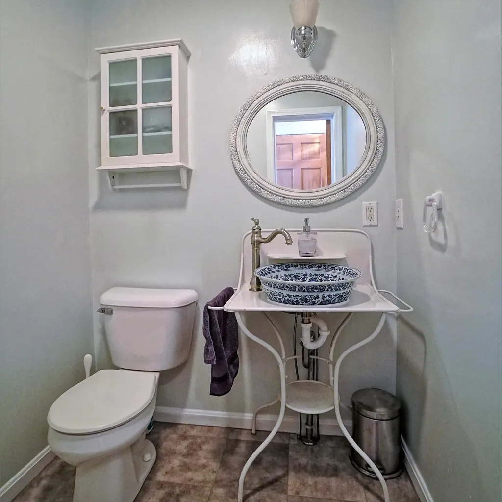 1 Twin Pond Road Topsham ME 04086