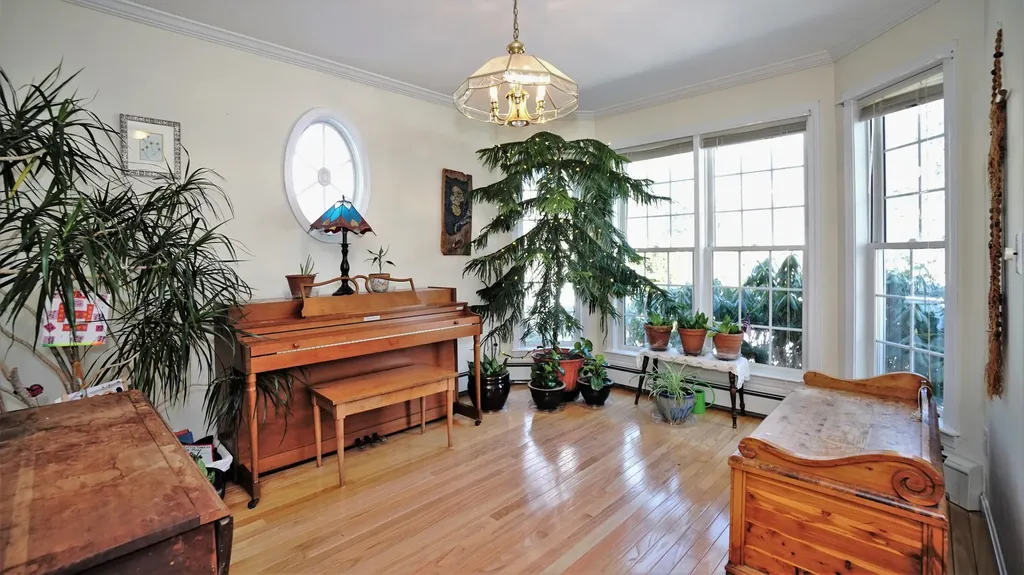 1 Twin Pond Road Topsham ME 04086