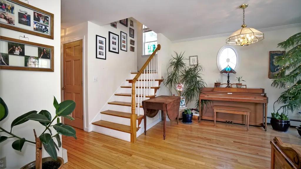 1 Twin Pond Road Topsham ME 04086