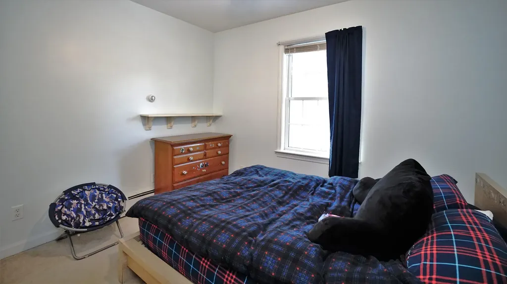 1 Twin Pond Road Topsham ME 04086