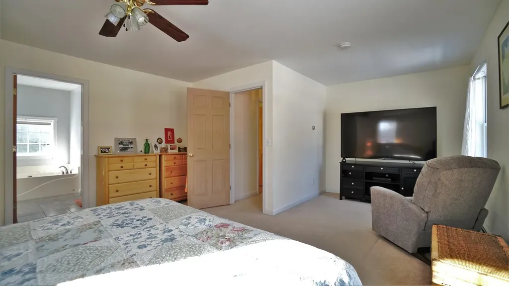 1 Twin Pond Road Topsham ME 04086