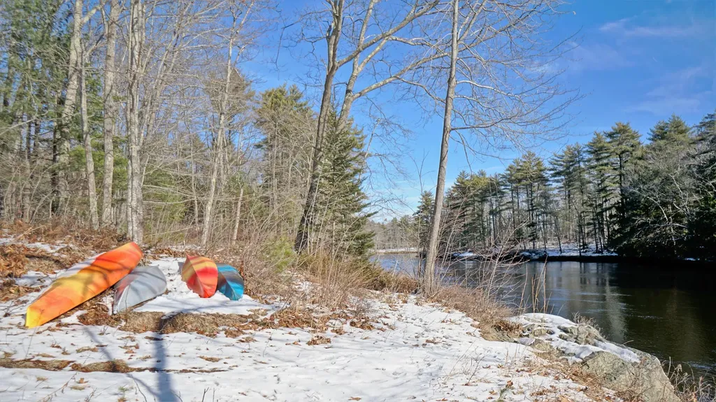 1 Twin Pond Road Topsham ME 04086