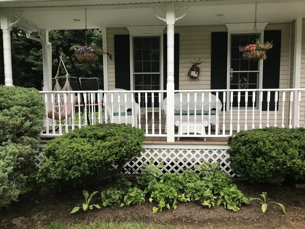 1 Twin Pond Road Topsham ME 04086