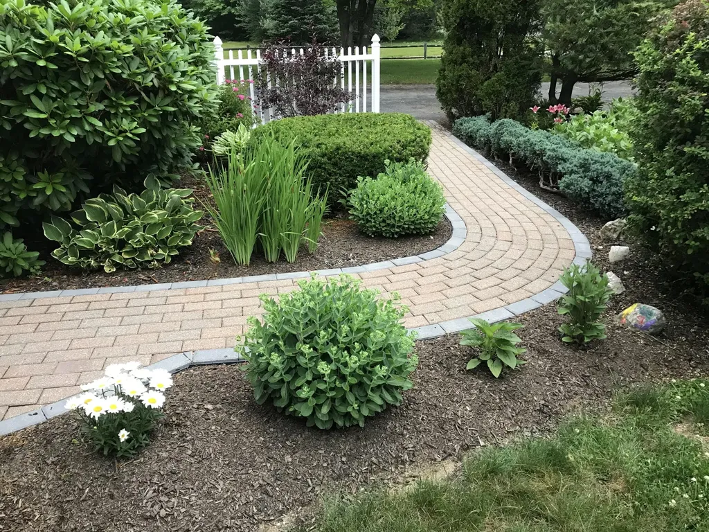 1 Twin Pond Road Topsham ME 04086