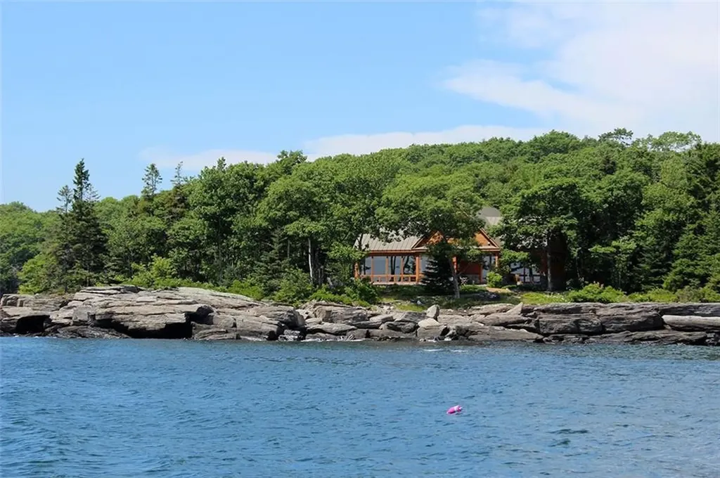 13 Little Harbor Road South Bristol ME 04568