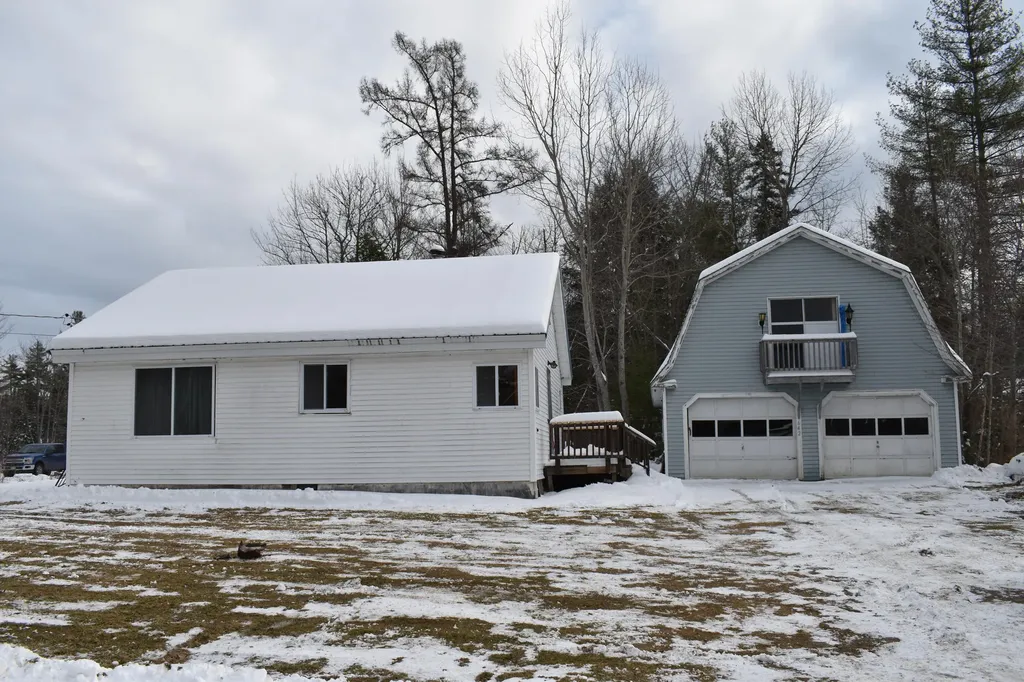 642 W Broadway Lincoln ME 04457