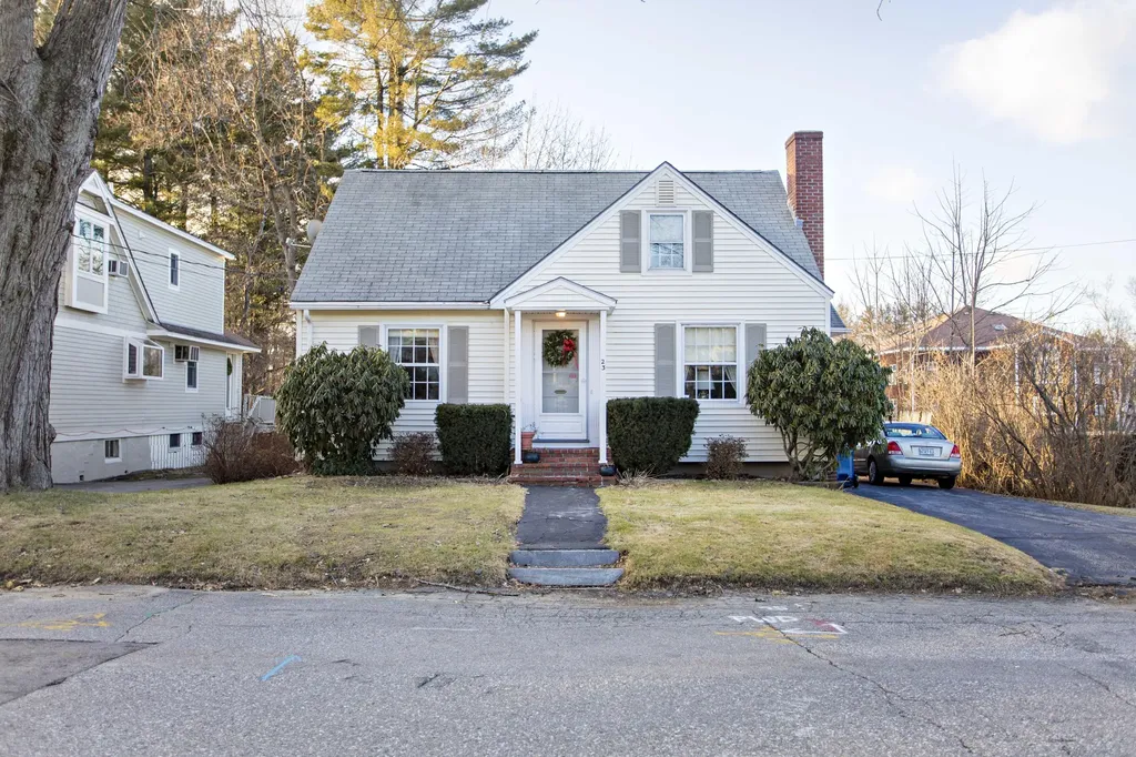23 Machigonne Street Portland ME 04102