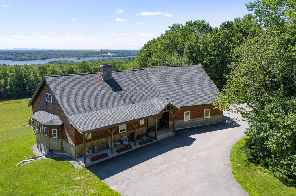 160 Ross Hill Road Saint Albans ME 04971