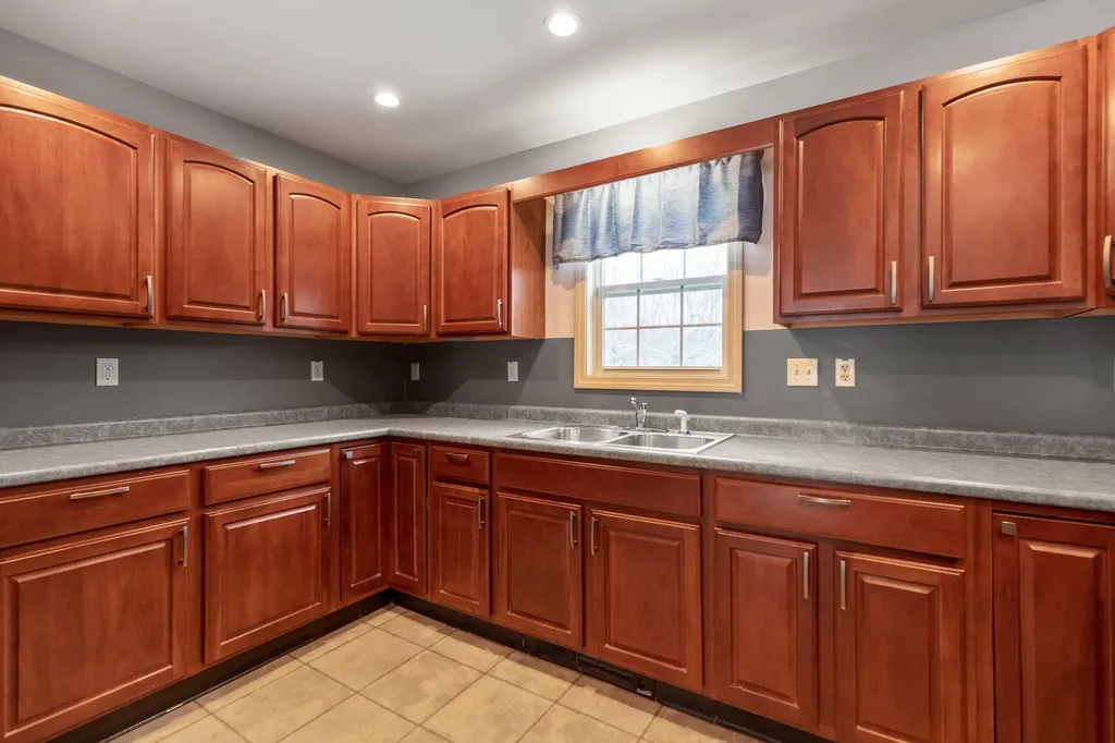 26 Borskis Way Wiscasset ME 04578