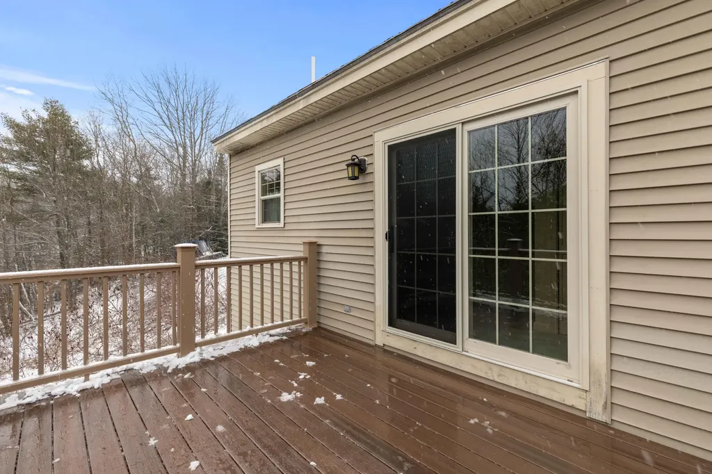 26 Borskis Way Wiscasset ME 04578