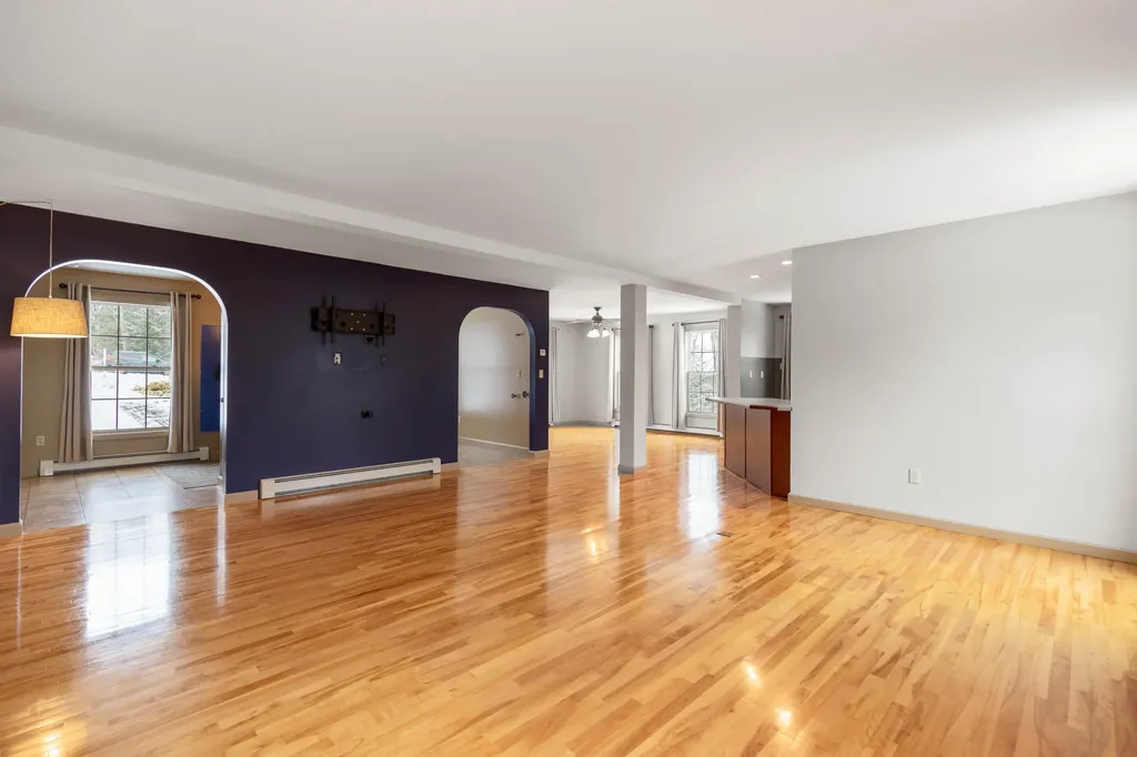 26 Borskis Way Wiscasset ME 04578