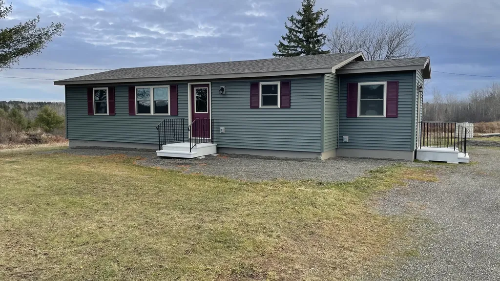 72 Masardis Road Ashland ME 04732