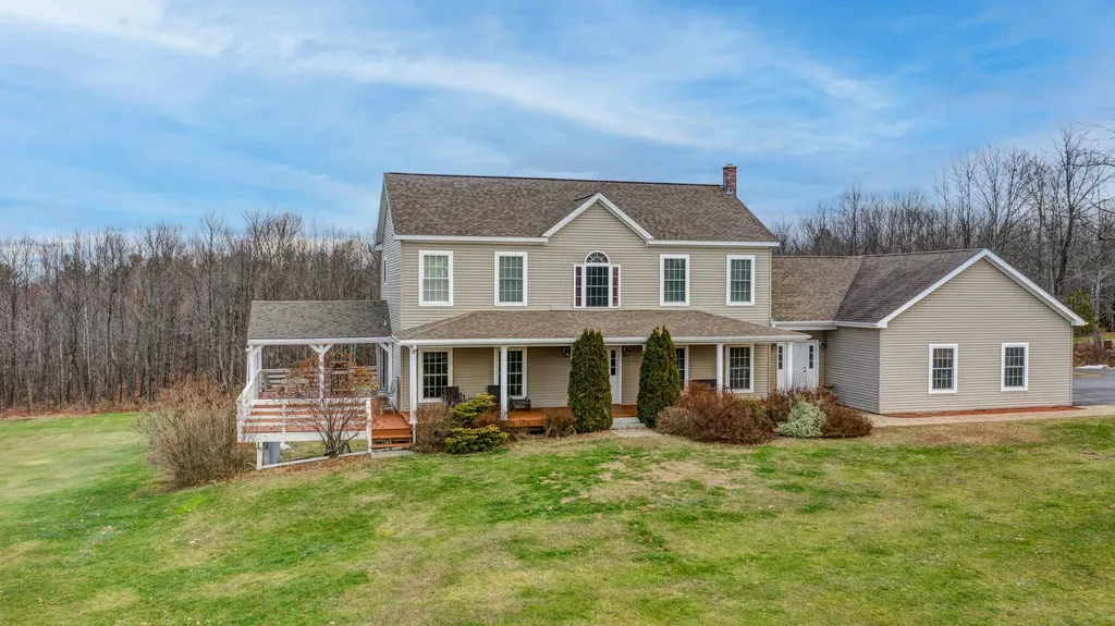 559 Center Minot Hill Road Minot ME 04258