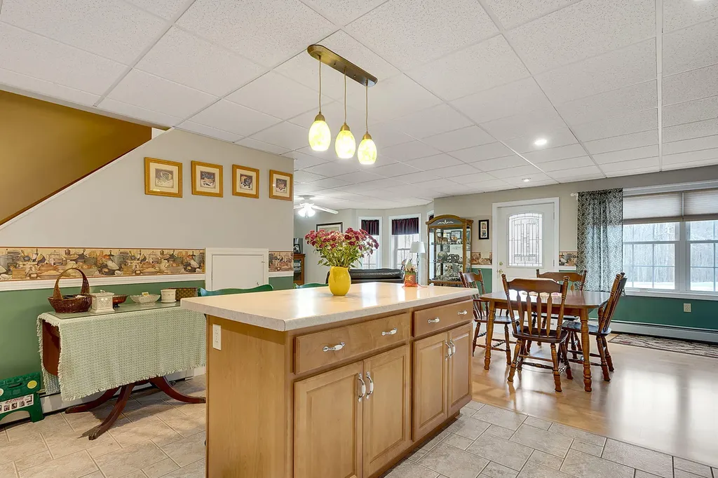 559 Center Minot Hill Road Minot ME 04258