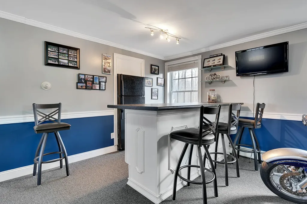 559 Center Minot Hill Road Minot ME 04258