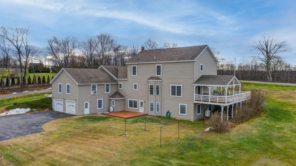 559 Center Minot Hill Road Minot ME 04258