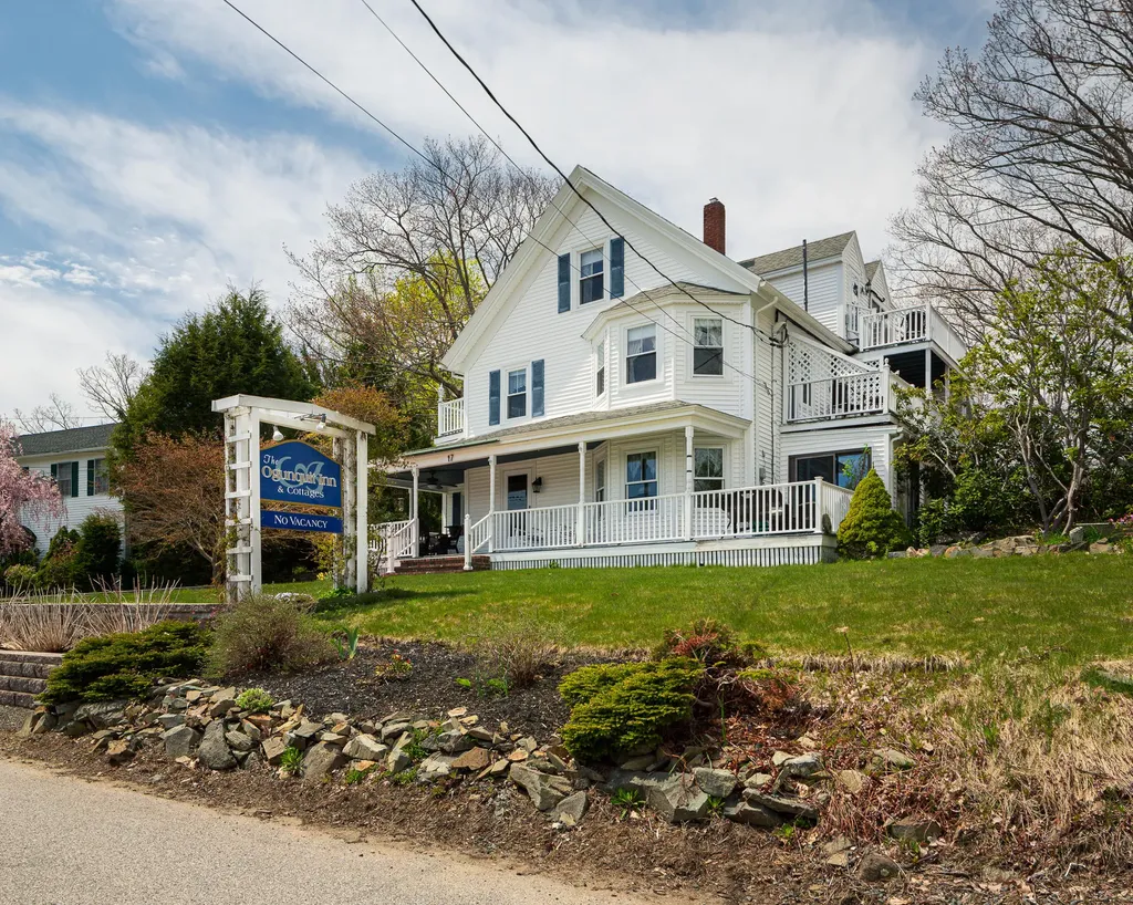17 Glen Avenue Ogunquit ME 03907