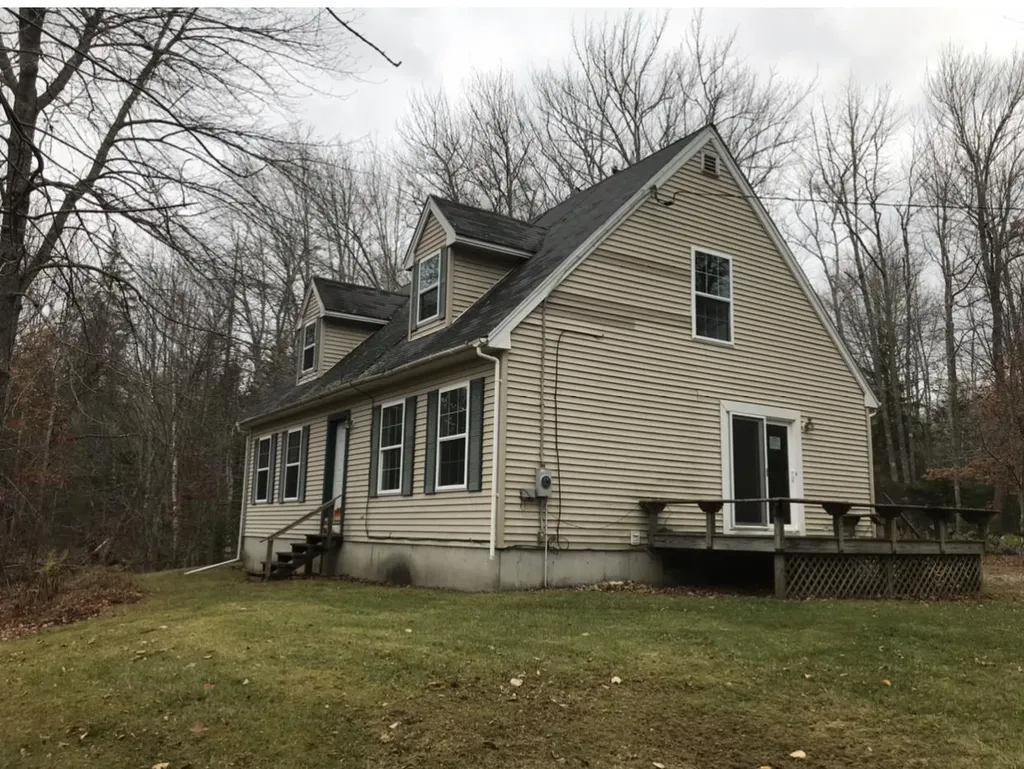 10 Deer Path Road Penobscot ME 04476